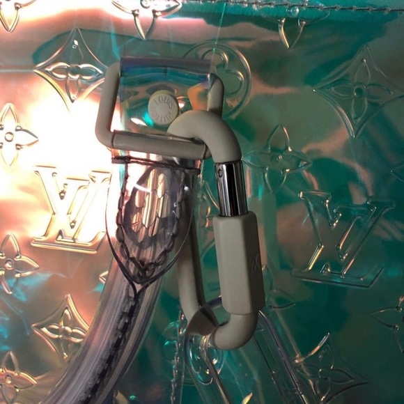 (PENDING)Louis Vuitton Keepall Bandouliere Monogram 50 Prism - Picture 6 of 13